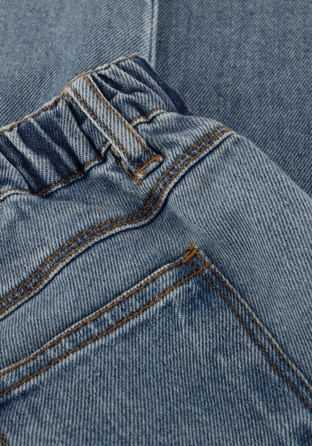 Blaue LIL' ATELIER Straight leg jeans NMFKAROLE LOOSE JEANS 4016-CJ LIL - large