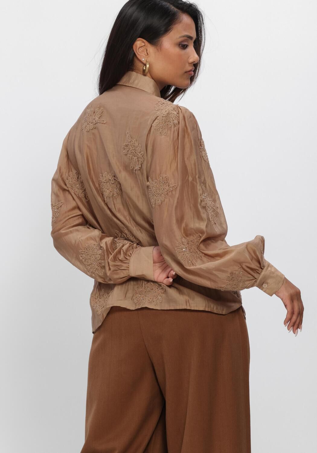 Camelfarbene NUKUS Blusen MILANOVA BLOUSE EMBROIDERY - large