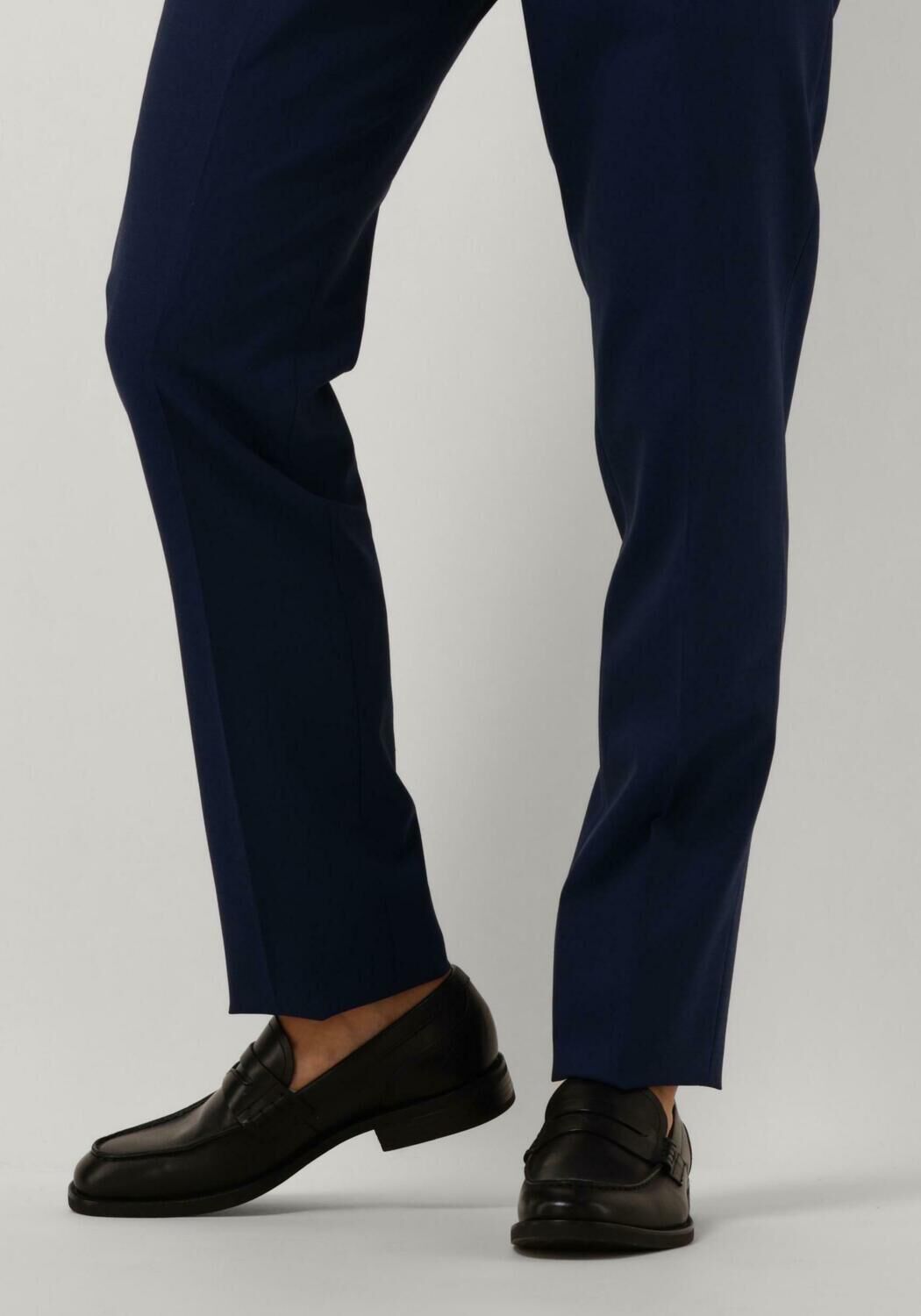 Schwarze VAGABOND SHOEMAKERS Loafer MARIO - large