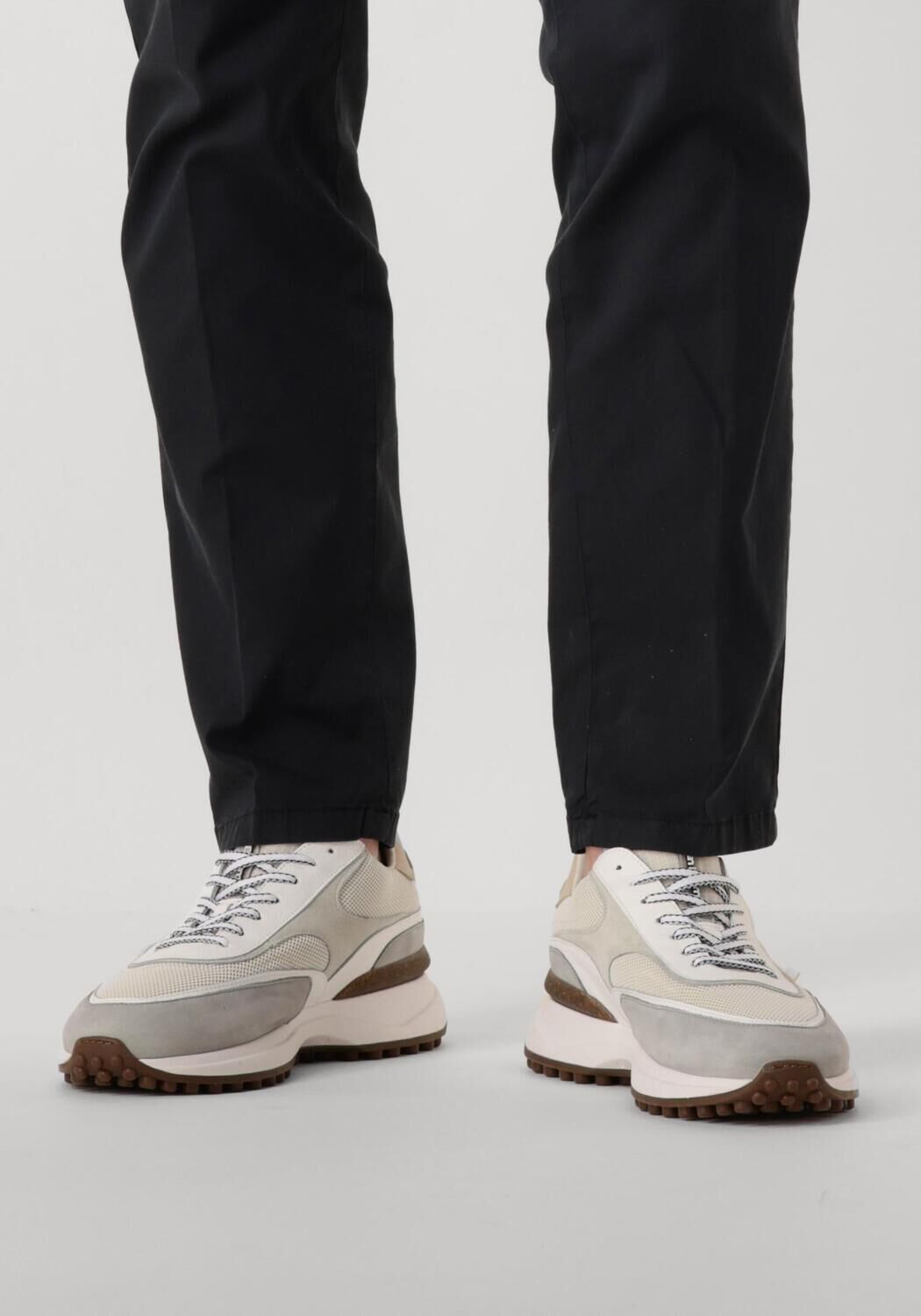 Wei&szlig;e FLORIS VAN BOMMEL Sneaker Low SFM-10207 NOPPI - large