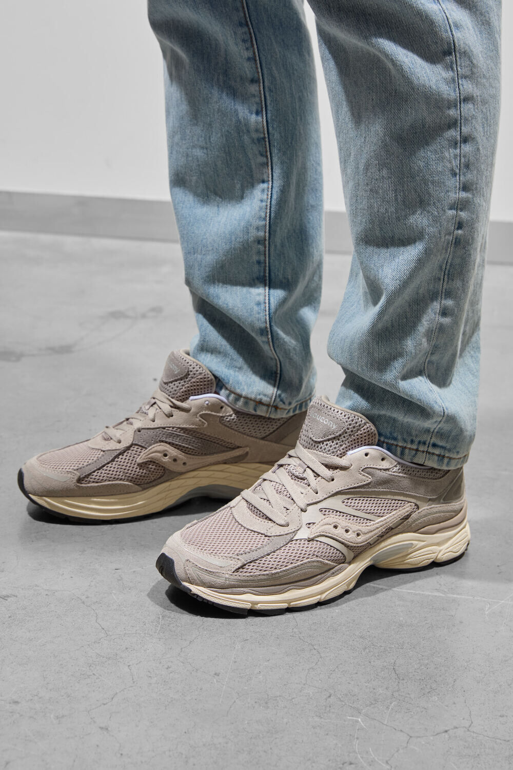 Graue SAUCONY Sneaker Low GRID JAZZ 9 - medium