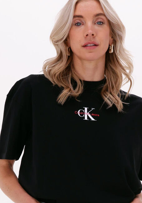 Schwarze CALVIN KLEIN T-shirt MONOGRAM BOYFRIEND FIT TEE - large