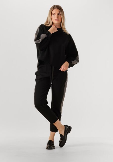 Schwarze ACCESS Sweatshirt D54-2222-206 - large