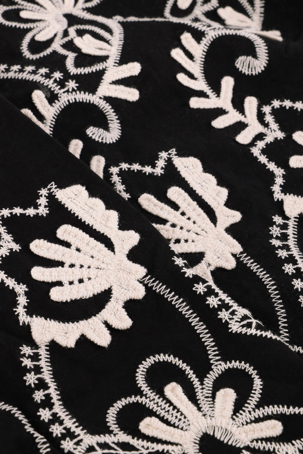 Schwarze OBJECT Top OBJMYA RE L/S TOP - large