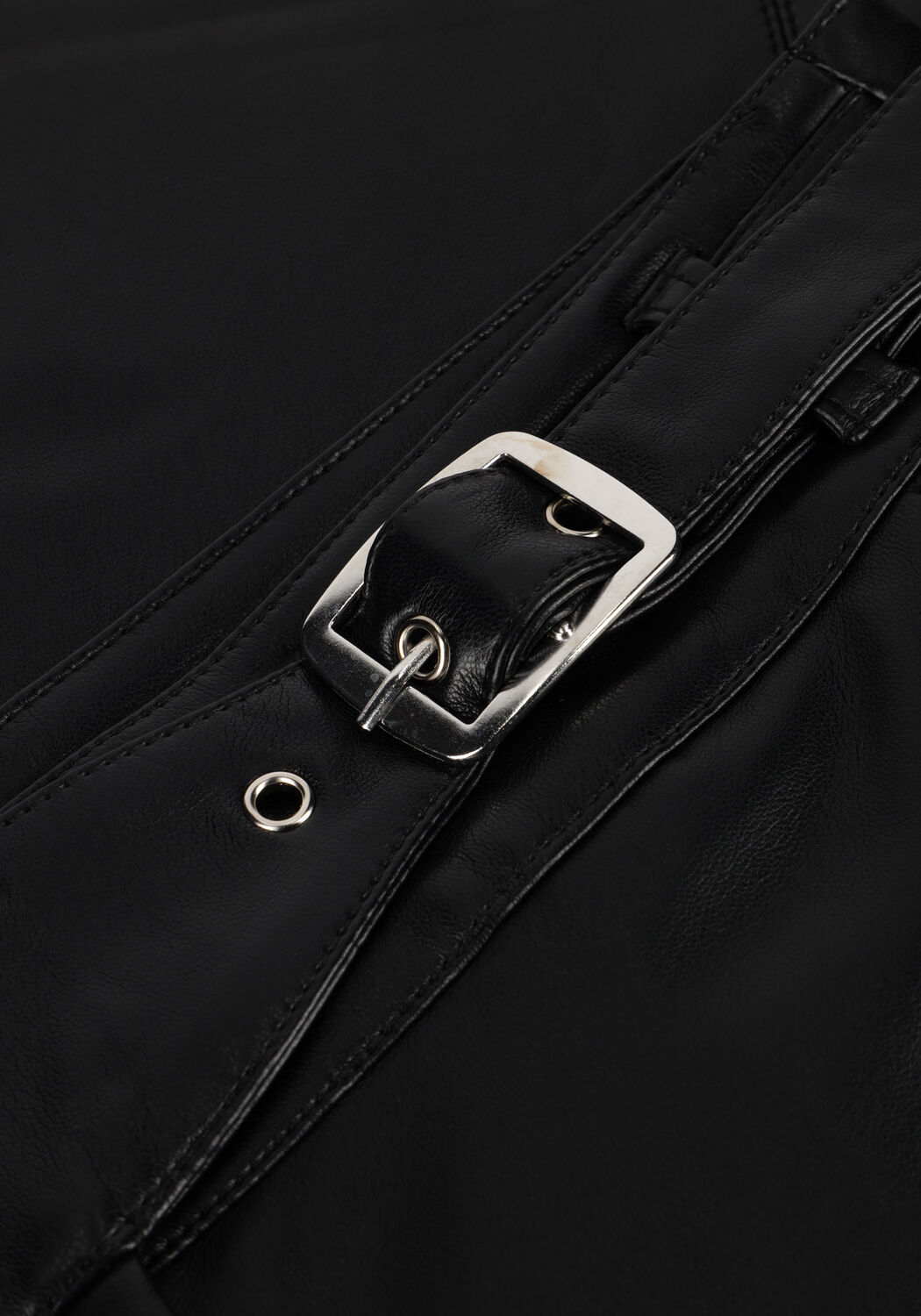 Schwarze AAIKO Midirock VICKY PU 766 - large