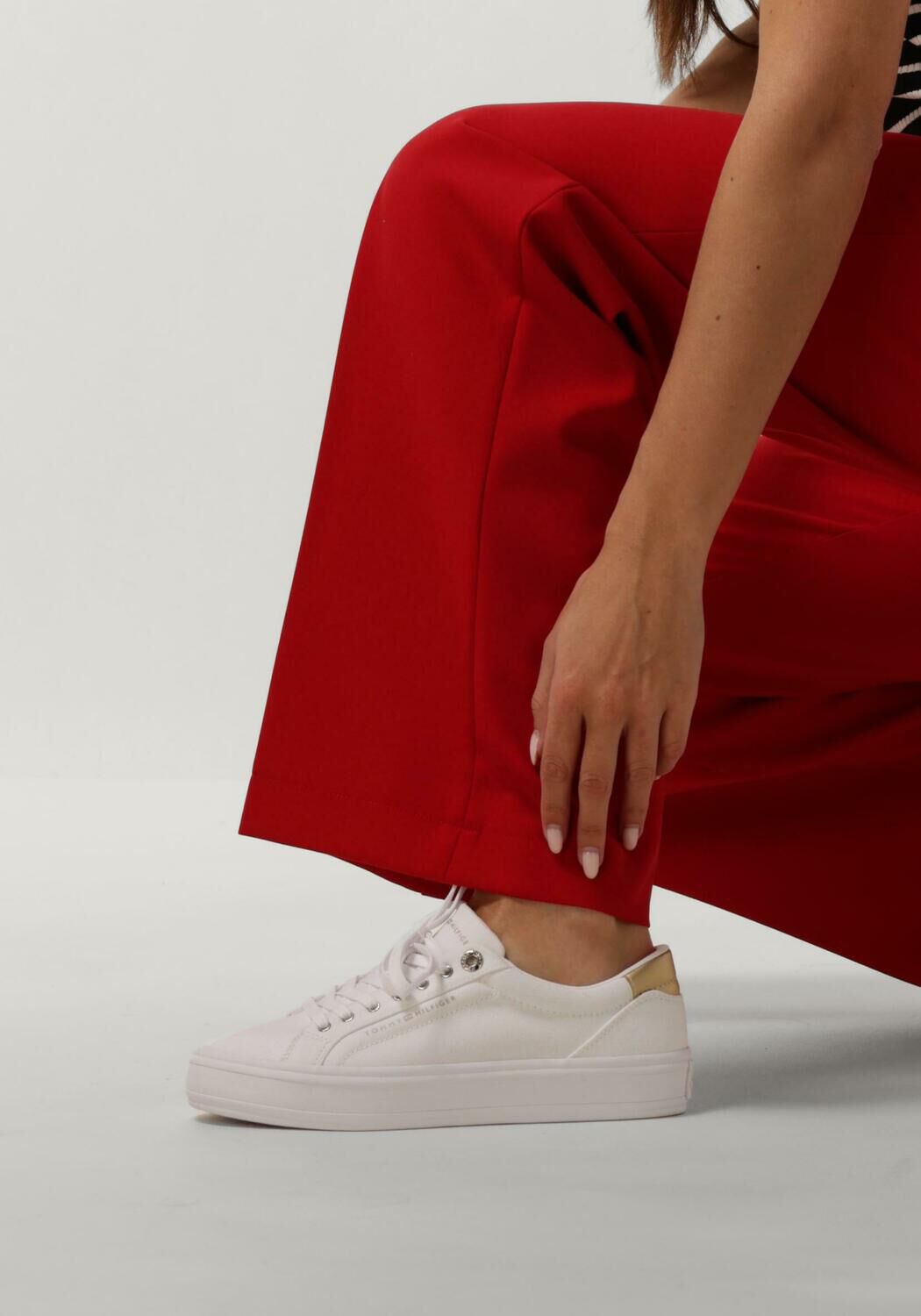 Wei&szlig;e TOMMY HILFIGER Sneaker Low ESSENTIAL VULC - large