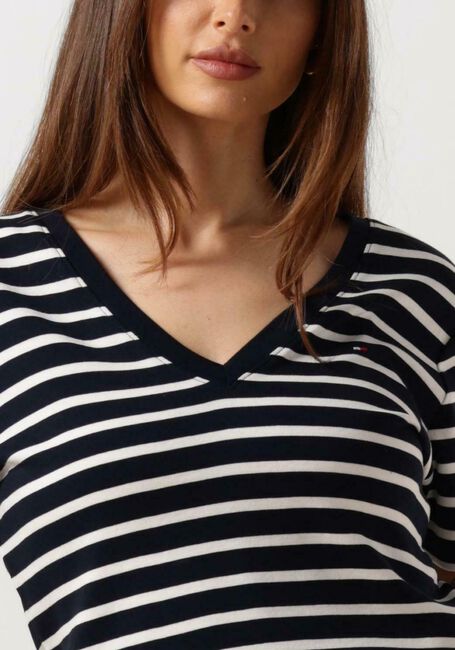 Dunkelblau TOMMY HILFIGER T-shirt NEW SLIM CODY V-NECK SS - large