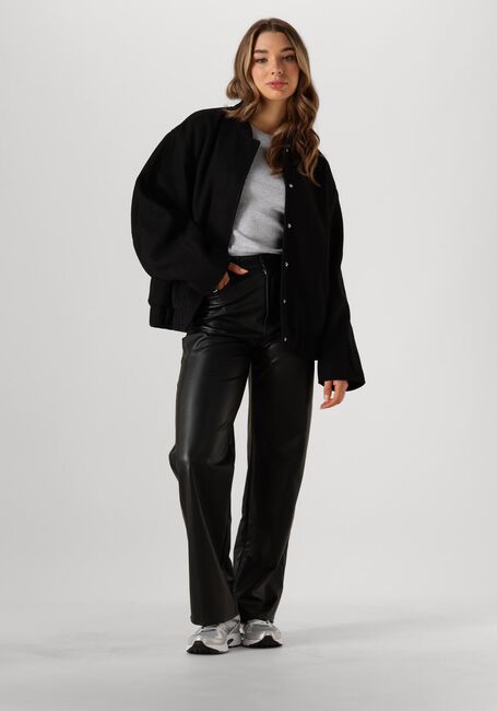 Schwarze EDITED Jack OVERSIZE GEENA BOMBER - large
