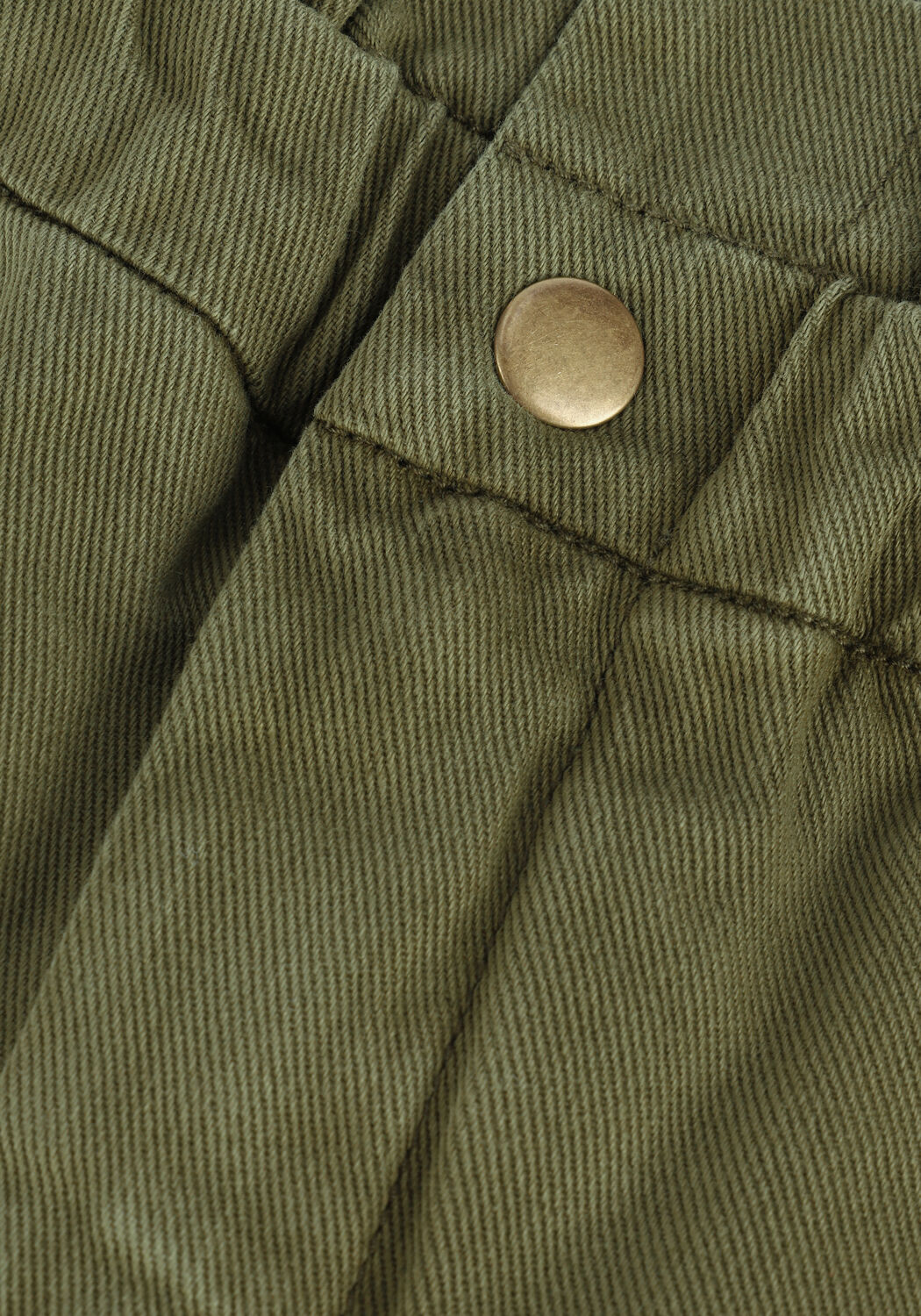 Gr&uuml;ne CIRCLE OF TRUST Hosen FENN SHORT - large
