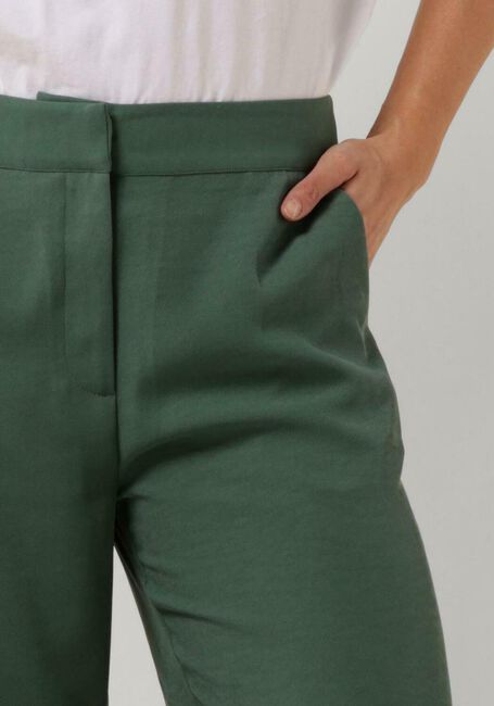 Grüne ANOTHER LABEL Hose DOEHA PANTS - large