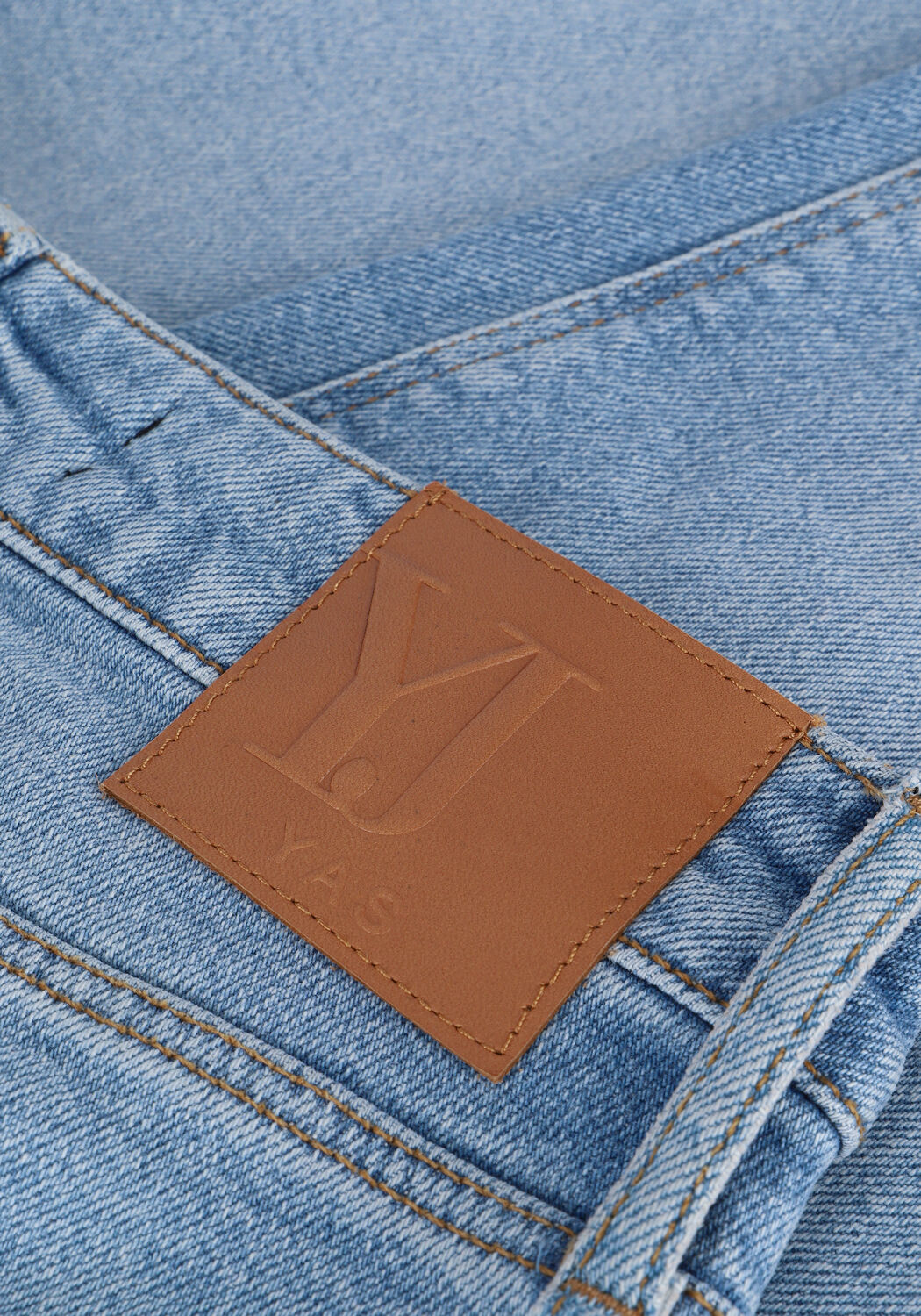 Hellblau Y.A.S. Straight leg jeans YASZEO MW GF ANKLE JEANSD - large