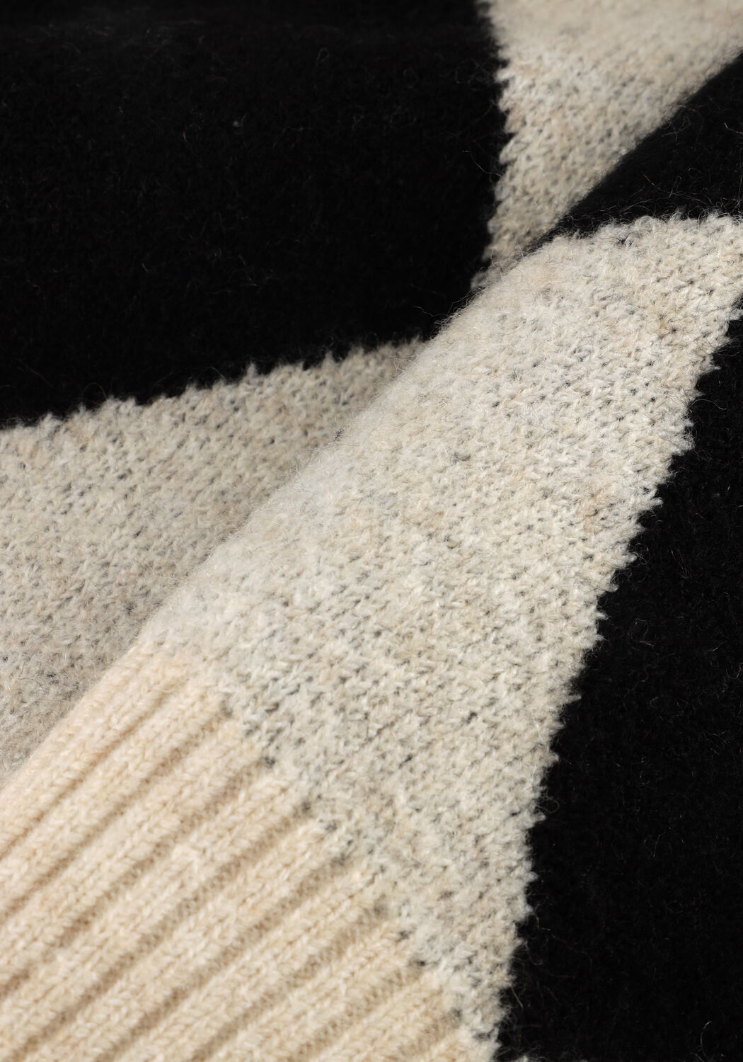 Nicht-gerade weiss EDITED Pullover LAHELA JUMPER JACQUARD - large