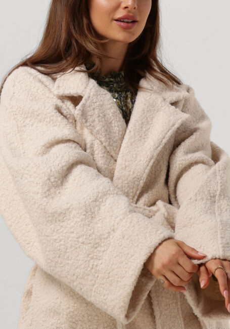 Beige CIRCLE OF TRUST Teddy-Jacke JADE JACKET - large