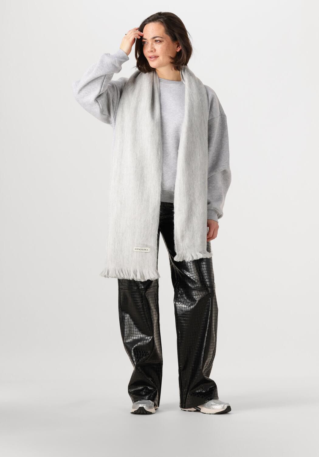 Graue ALPACA LOCA Schal DOUBLE SCRAF - large