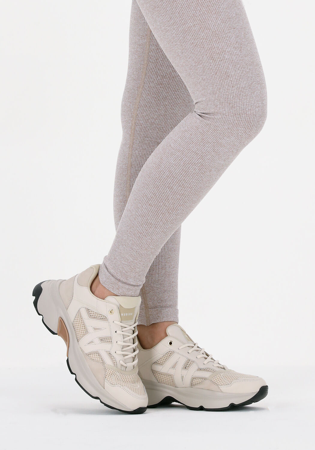 Beige NUBIKK Sneaker Low ROSS TREK EDGE DAMES - large