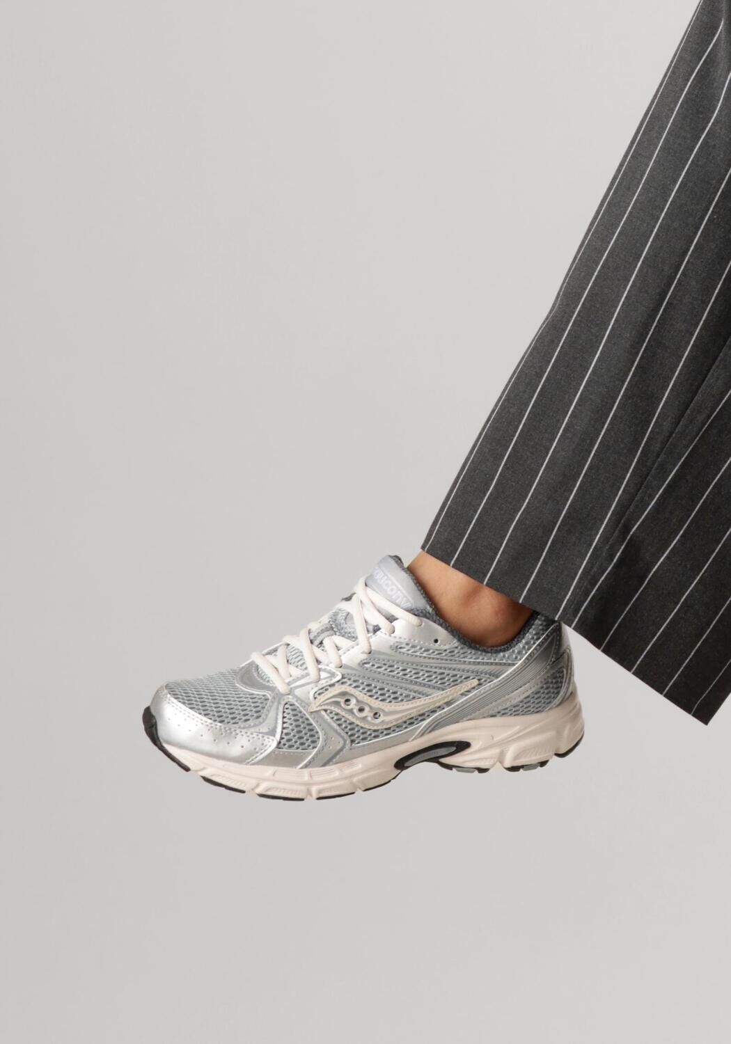 Silberne SAUCONY Sneaker Low RIDE MILLENNIUM W - large