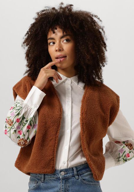 Camelfarbene YDENCE Gilet GILET SOPHIE - large