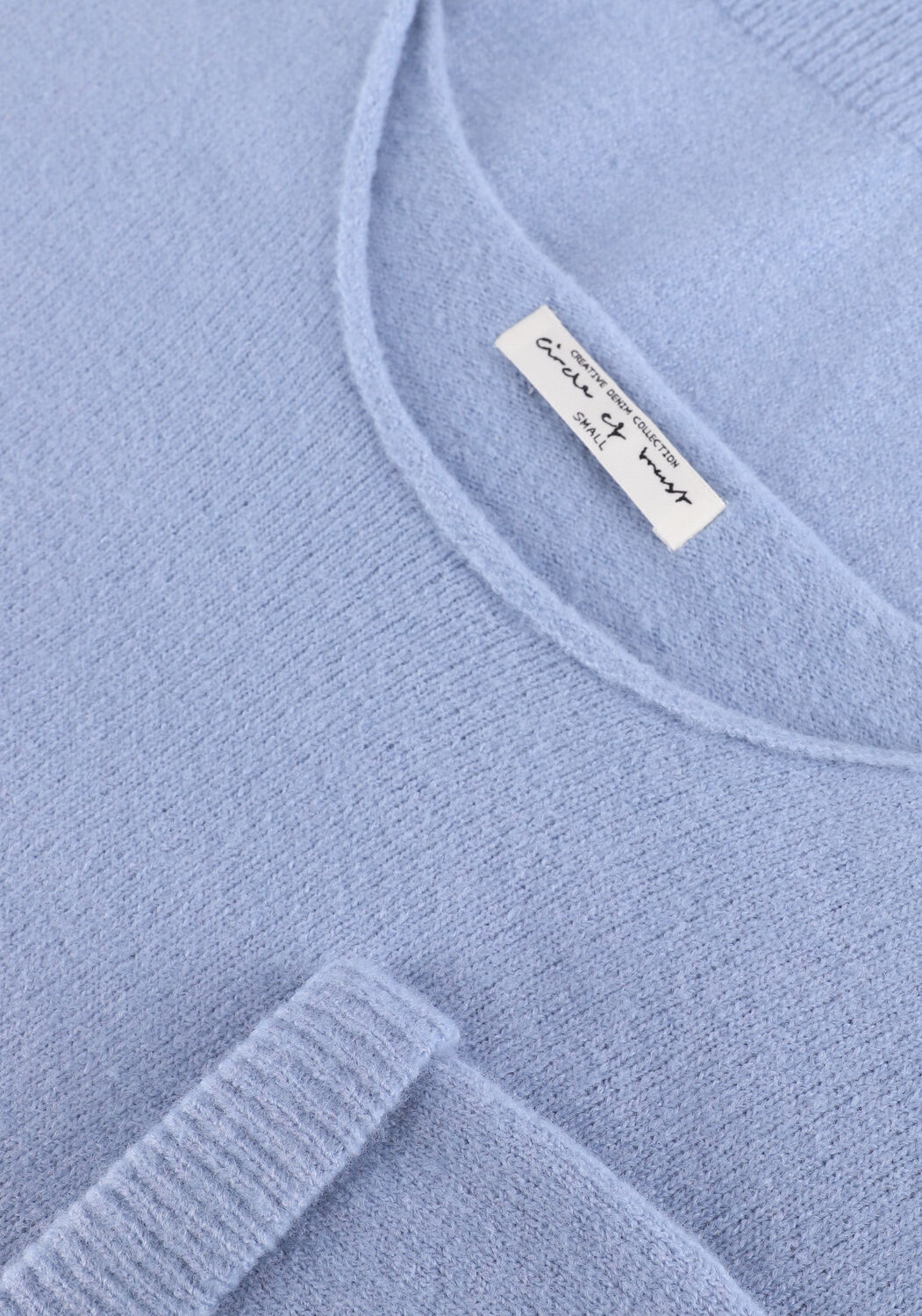 Blaue CIRCLE OF TRUST Pullover ZANE KNIT - large