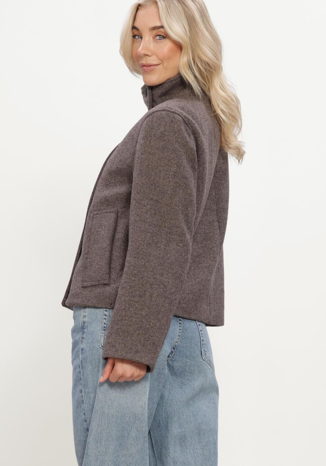 Braune OBJECT Jack OBJRIKI RE SHORT JACKET NOOS - large