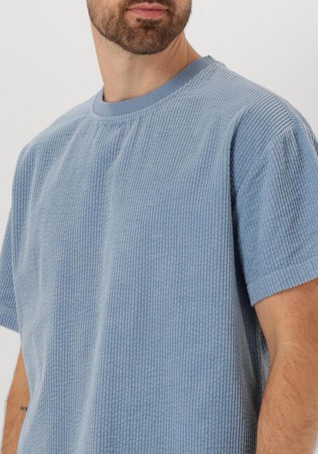 Hellblau ANERKJENDT T-shirt AKVILLADS CORDUROY S/S TEE - large