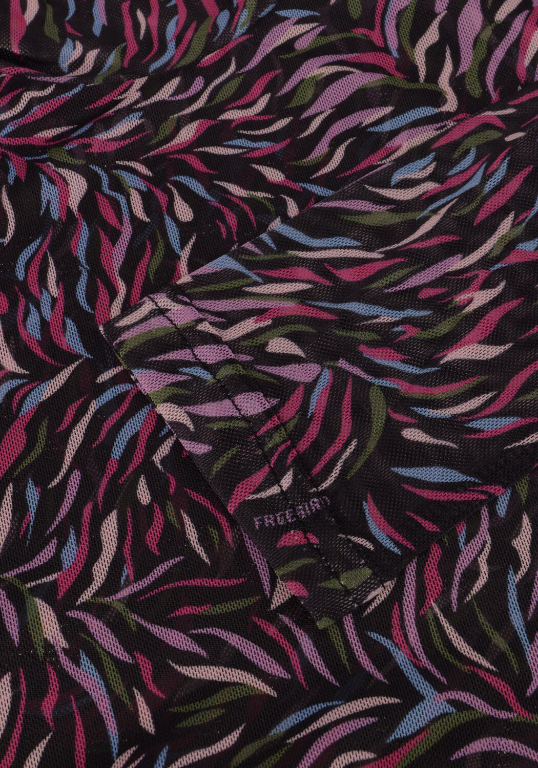 Wei&szlig;e FREEBIRD Top ELLA MESH - large