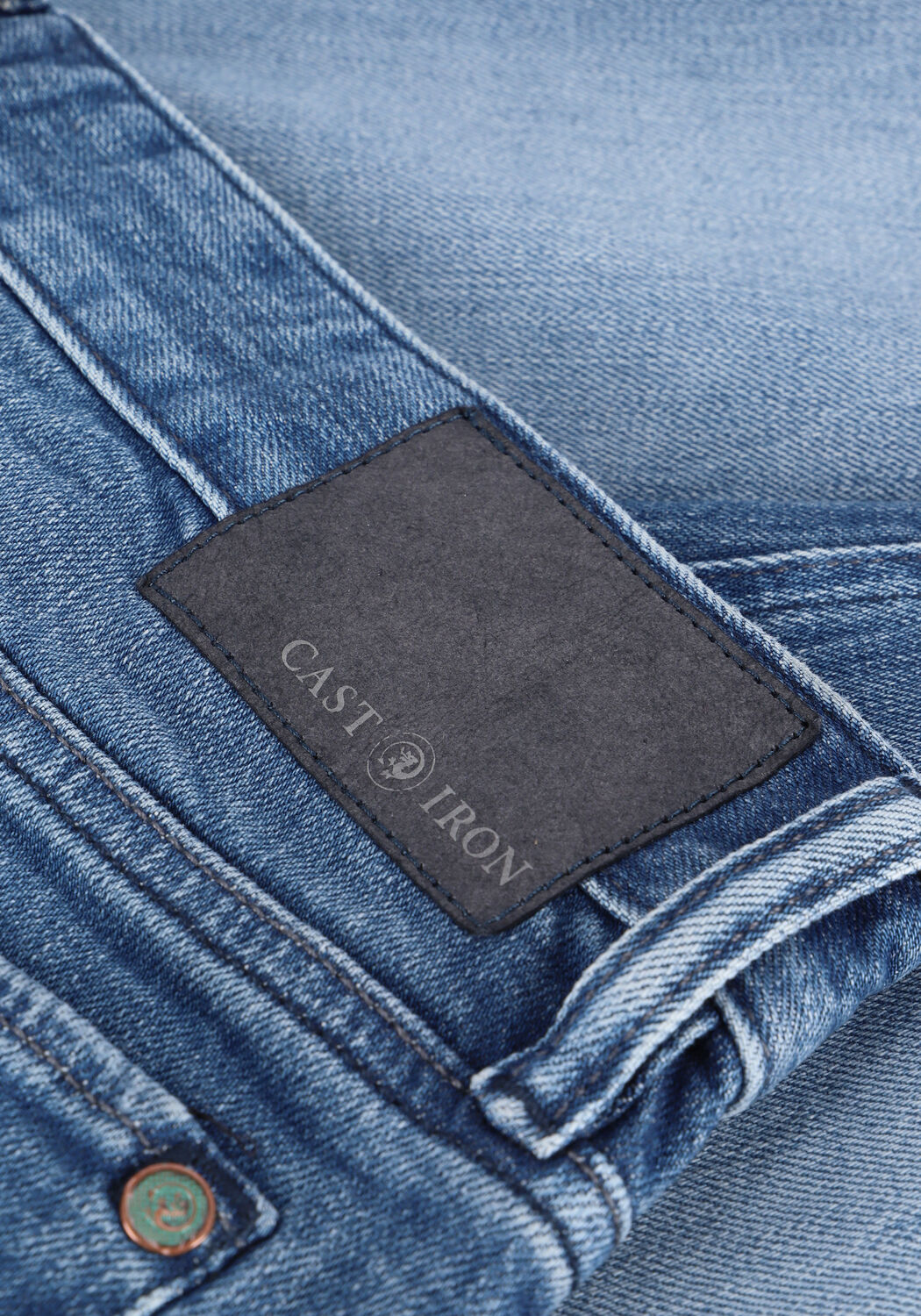 Blaue CAST IRON Slim fit jeans RISER SLIM BRIGHT BLUE WASH - large
