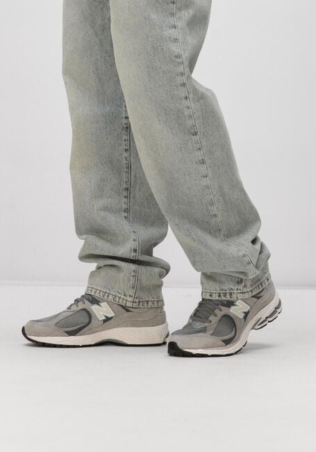 Graue NEW BALANCE Sneaker Low 2002R M - large
