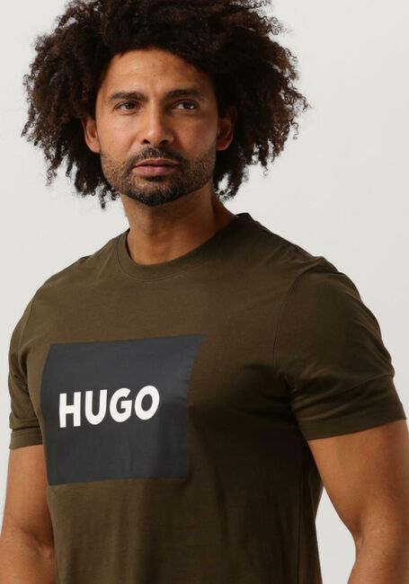 Grüne HUGO T-shirt DULIVE - large