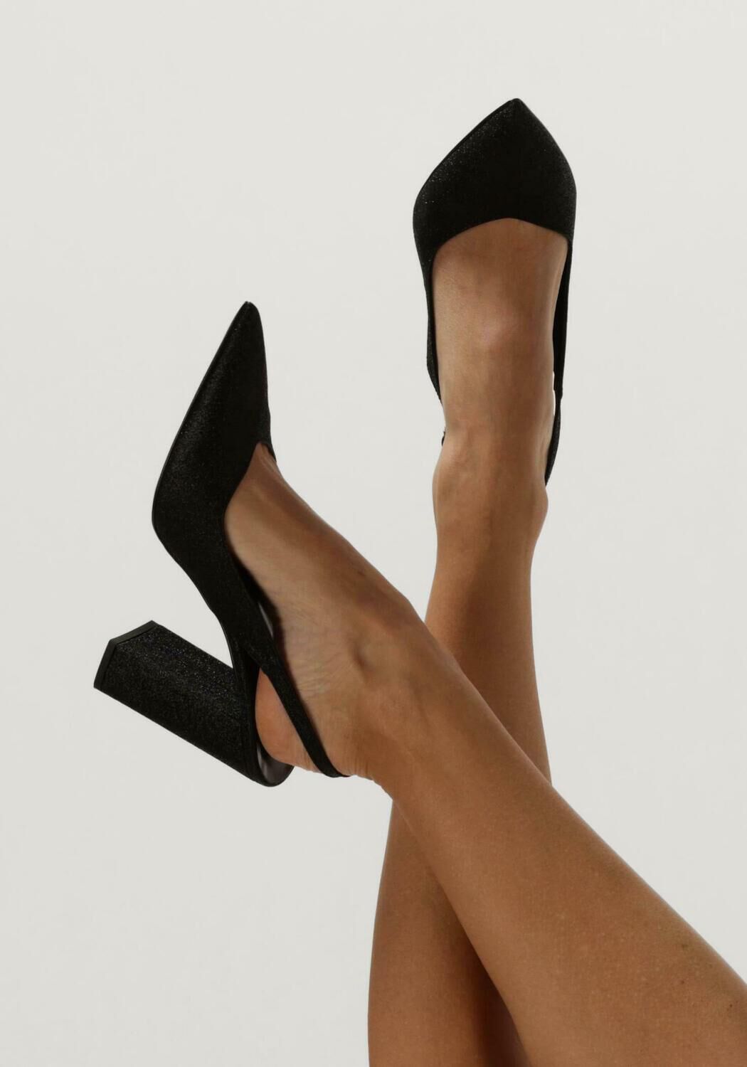 Schwarze NOTRE-V Pumps X BO - large