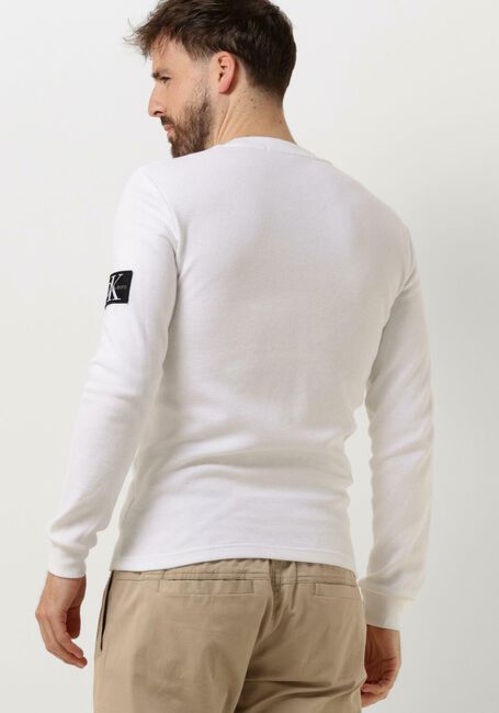 Weiße CALVIN KLEIN Pullover BADGE WAFFLE LS TEE - large