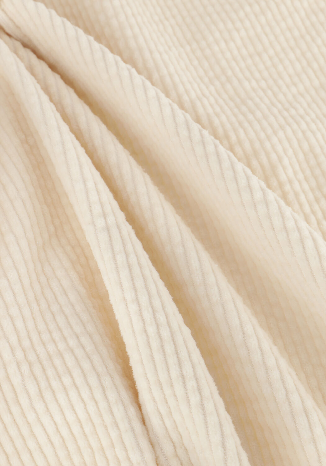 Nicht-gerade weiss ANERKJENDT T-shirt AKVILLADS CORDUROY S/S TEE - large