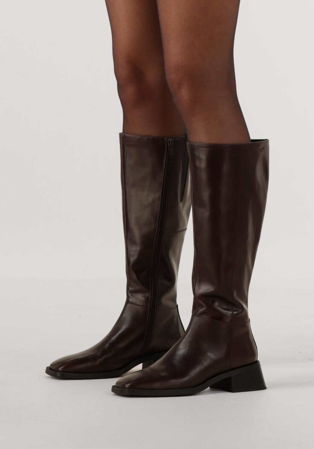 Schwarze VAGABOND SHOEMAKERS Hohe Stiefel NELLA 001 - large