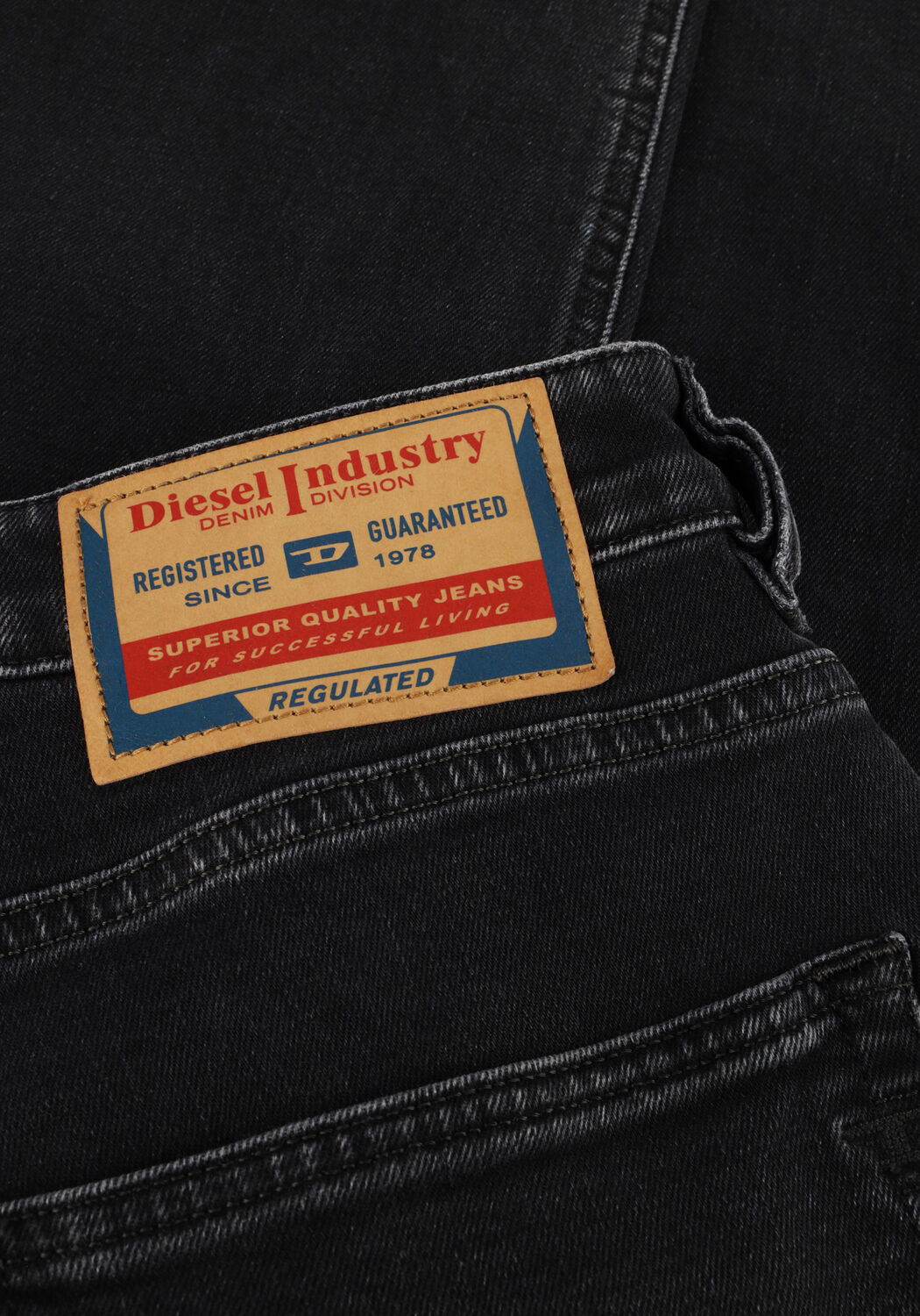 Schwarze DIESEL Straight leg jeans 1988 D-ARK - large