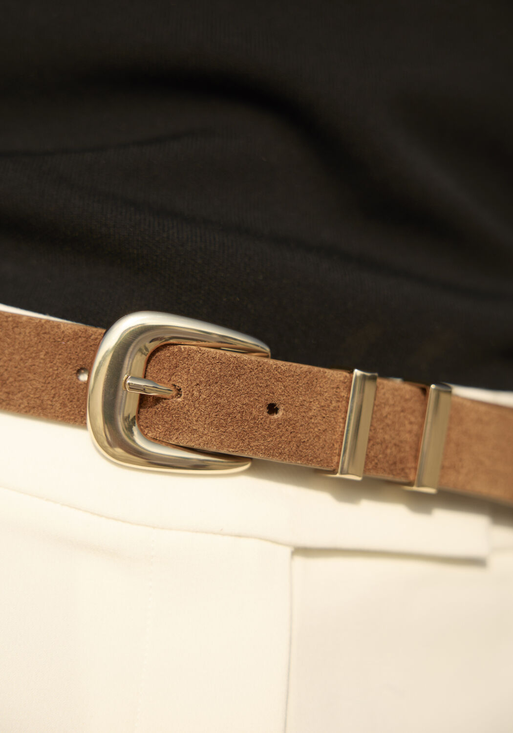 Cognacfarbene OMODA ATELIER G&uuml;rtel X IRIS - DUNE - large