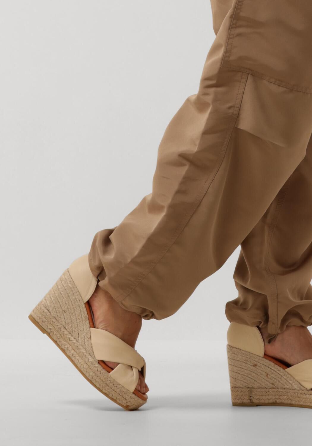 Wei&szlig;e AYANA Espadrilles YU690 - large