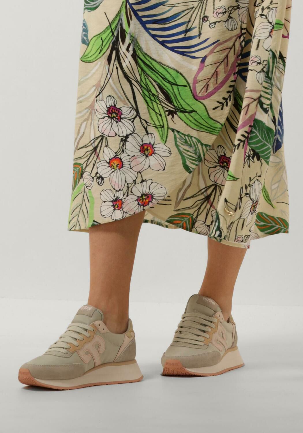 Mehrfarbige/Bunte WUSHU Sneaker Low MASTER - large