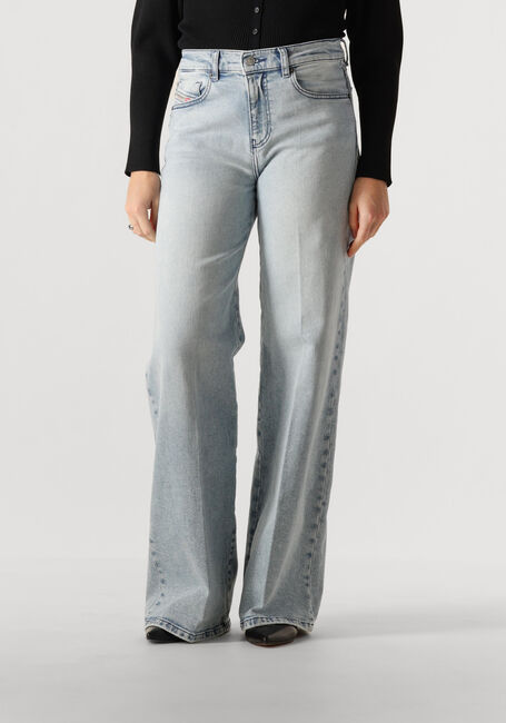 Hellblau DIESEL Wide jeans 1978 D-AKEMI - large