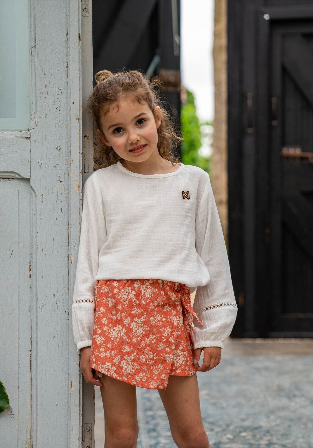 Wei&szlig;e KOKO NOKO Blusen P54951 - large