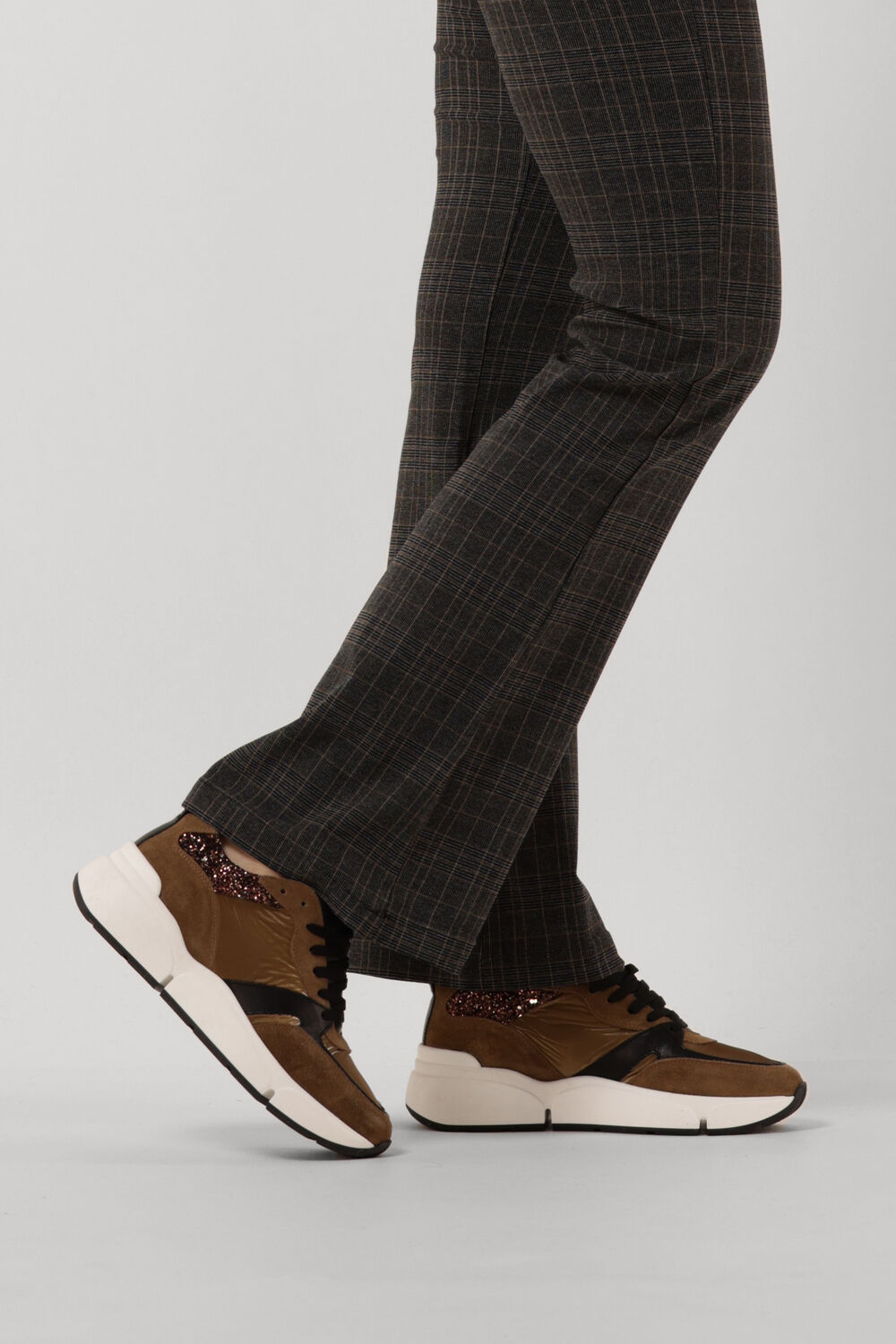 Schwarze NOTRE-V Sneaker Low 05-41 - large