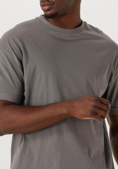 Graue DRYKORN T-shirt THILO 520198 - large