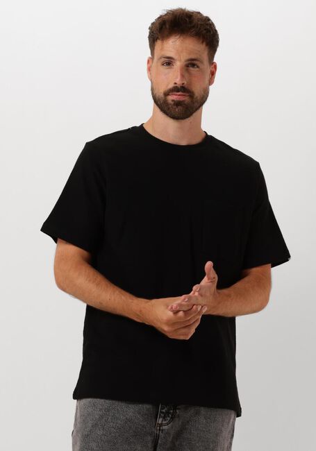 Schwarze ANERKJENDT T-shirt AKKIKKI S/S STRUCTURE TEE - large