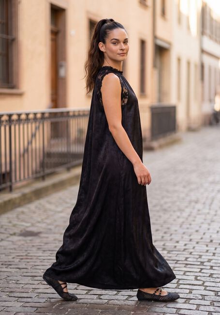 Schwarze SUMMUM Kleider DRESS SATIN - large