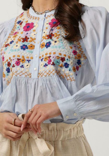 Hellblau ANTIK BATIK Blusen LENY BLOUSE - large