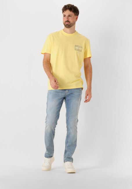 Gelbe TOMMY JEANS T-shirt TJM REG SIGN SPRAY SS T EXT - large