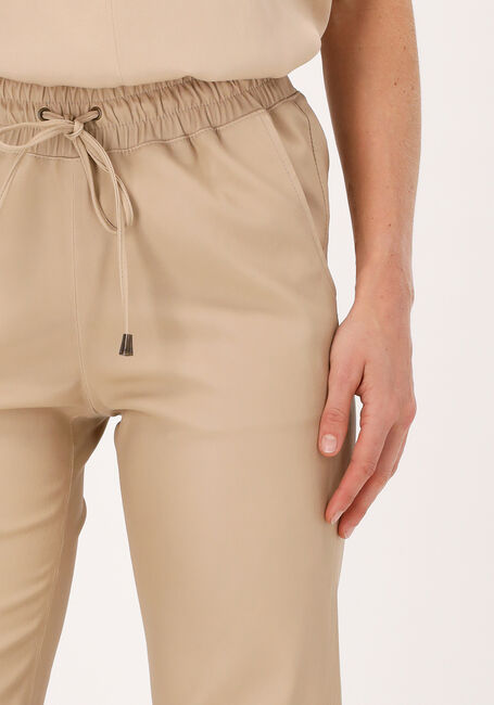 Camelfarbene IBANA Hose PIRO - large