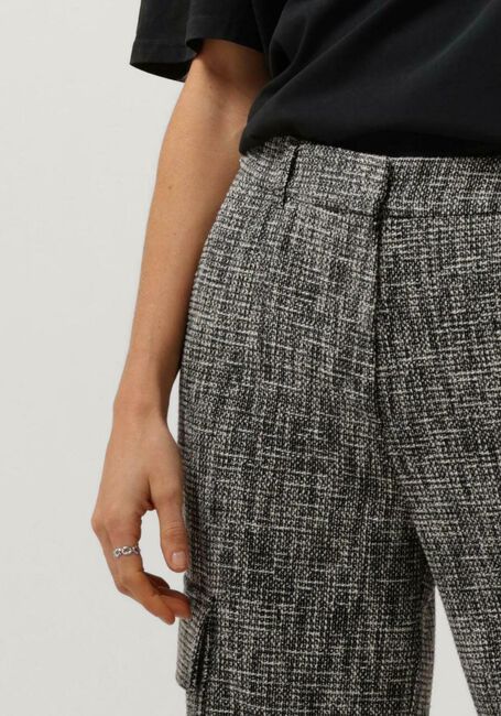 Graue ALIX THE LABEL Cargohosen LADIES WOVEN BOUCLE CARGO PANTS - large