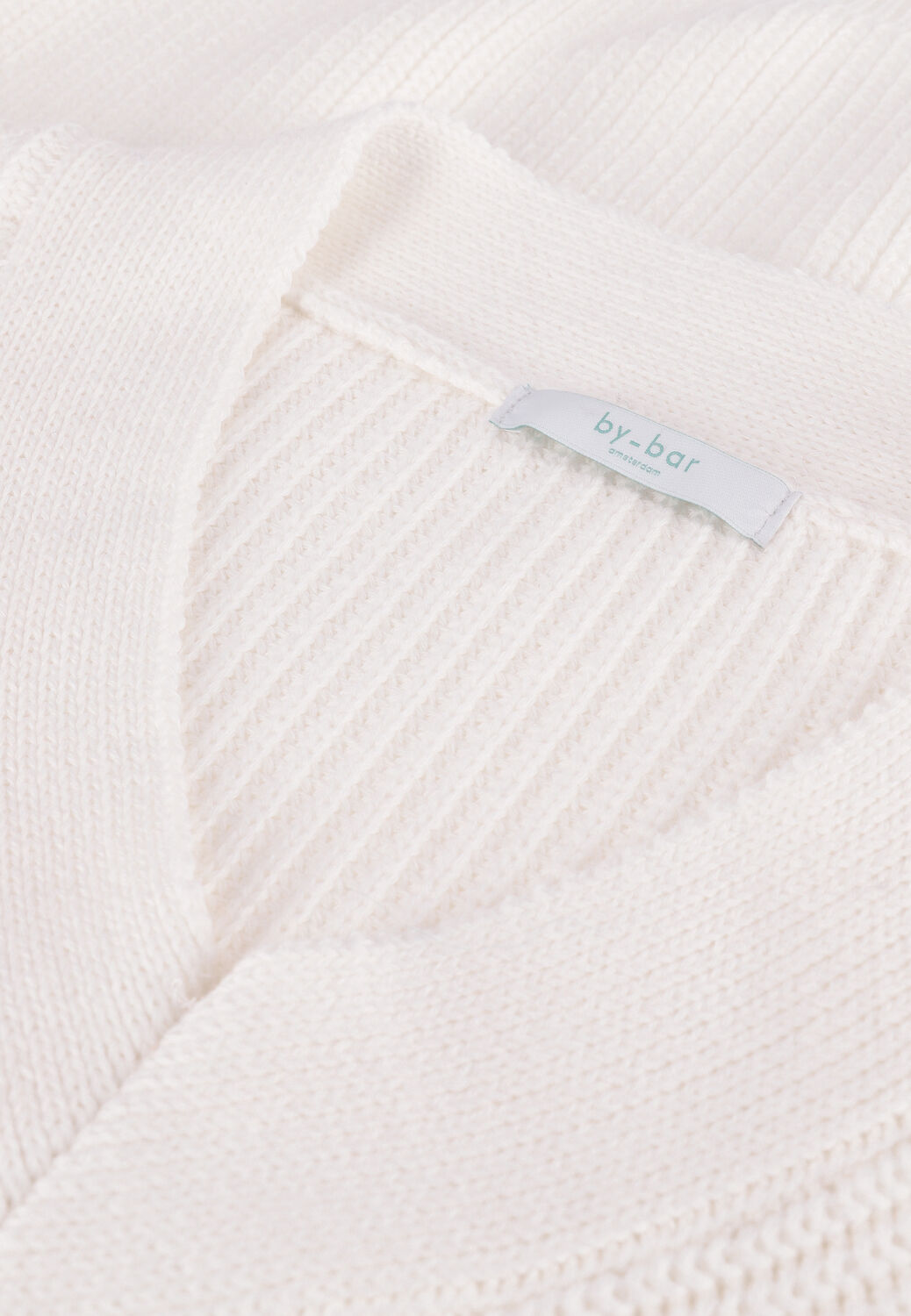 Wei&szlig;e BY-BAR Top YLVA B TOP - large