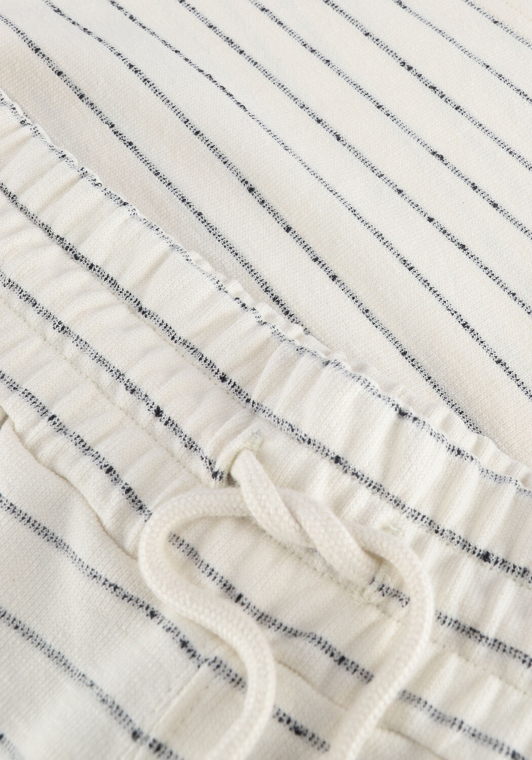 Ecru MOSCOW Kurze Hose FOLLY SHORTS - large