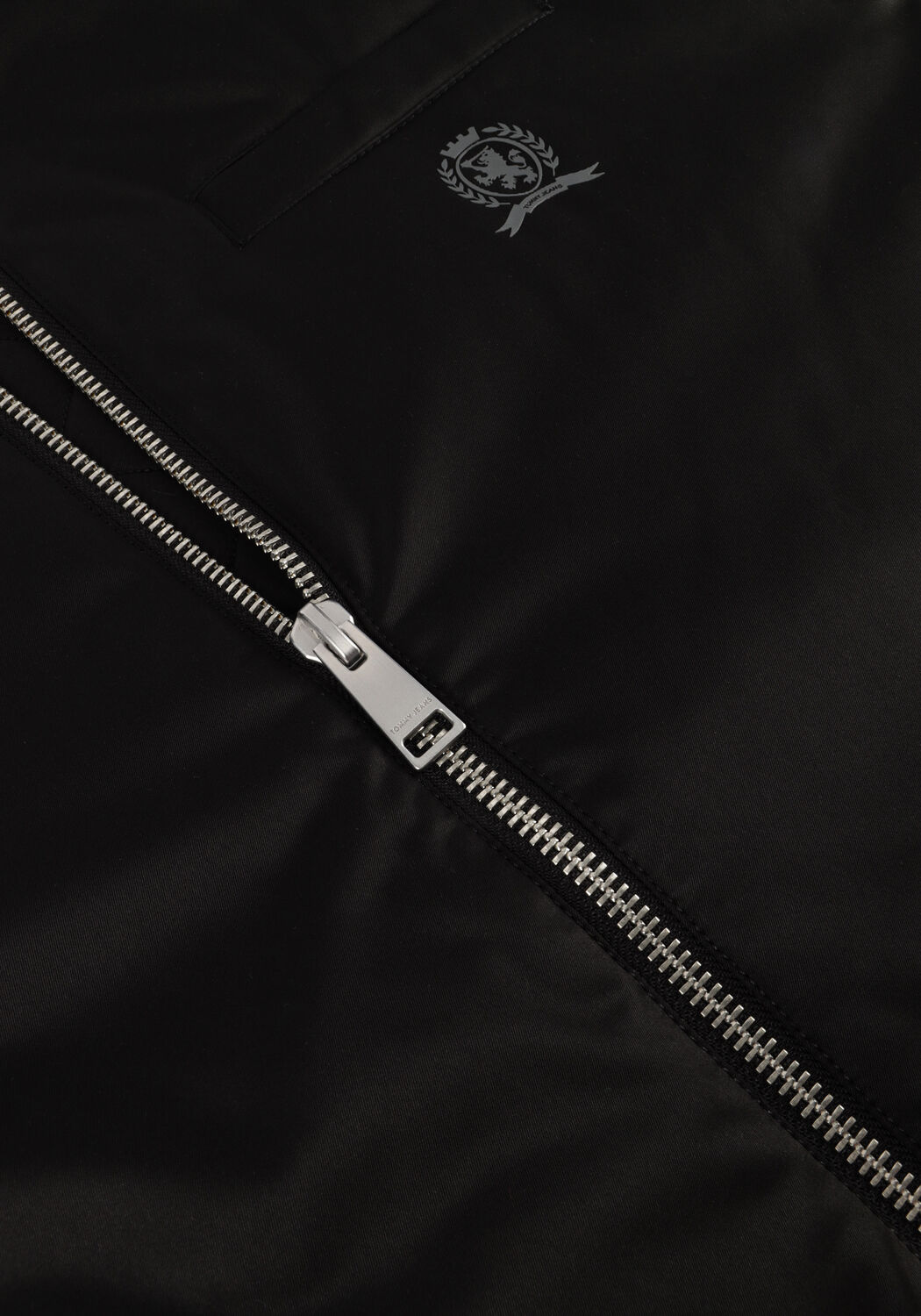 Schwarze TOMMY JEANS Jack TJW LONGLINE BOMBER JACKET - large