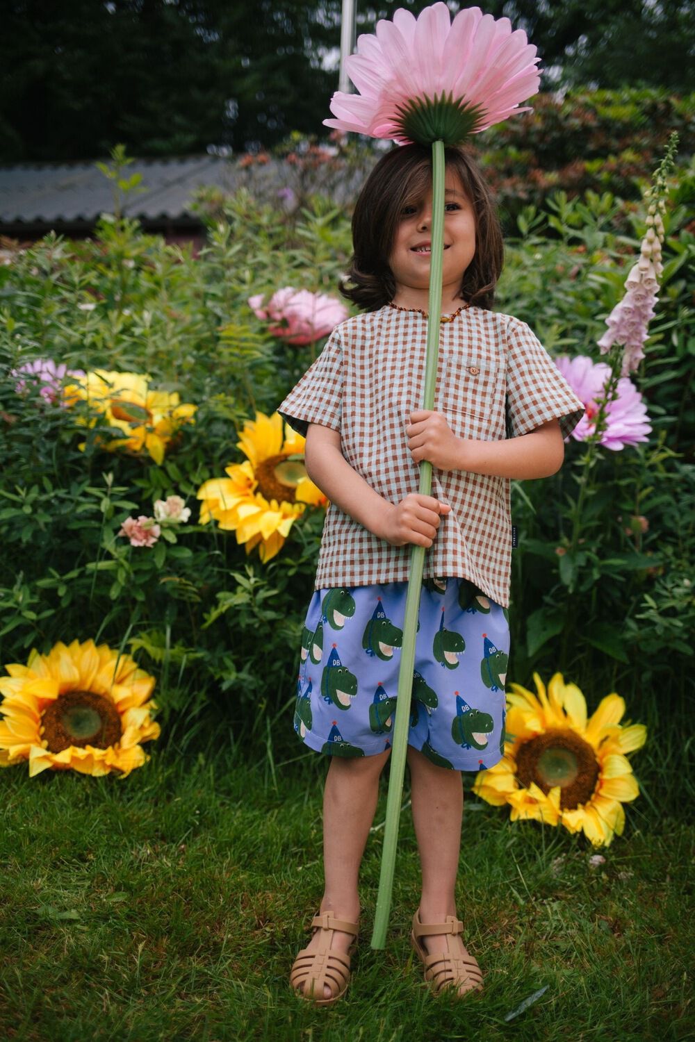 Blaue DAILY BRAT Badehosen DAFFY DINO SWIMSHORTS - large